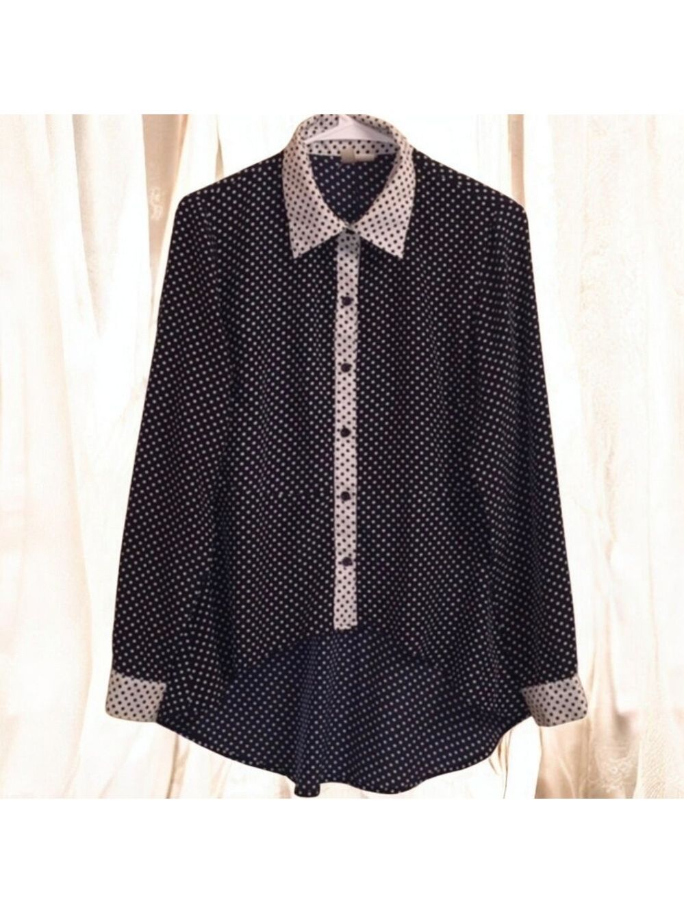 Forever 21 Modest womens size Medium polka dots dark blue white button-d…